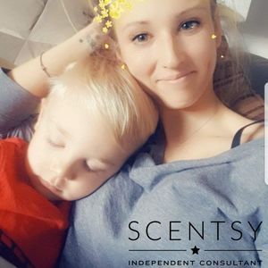 Meet your Posher, Jacqueline